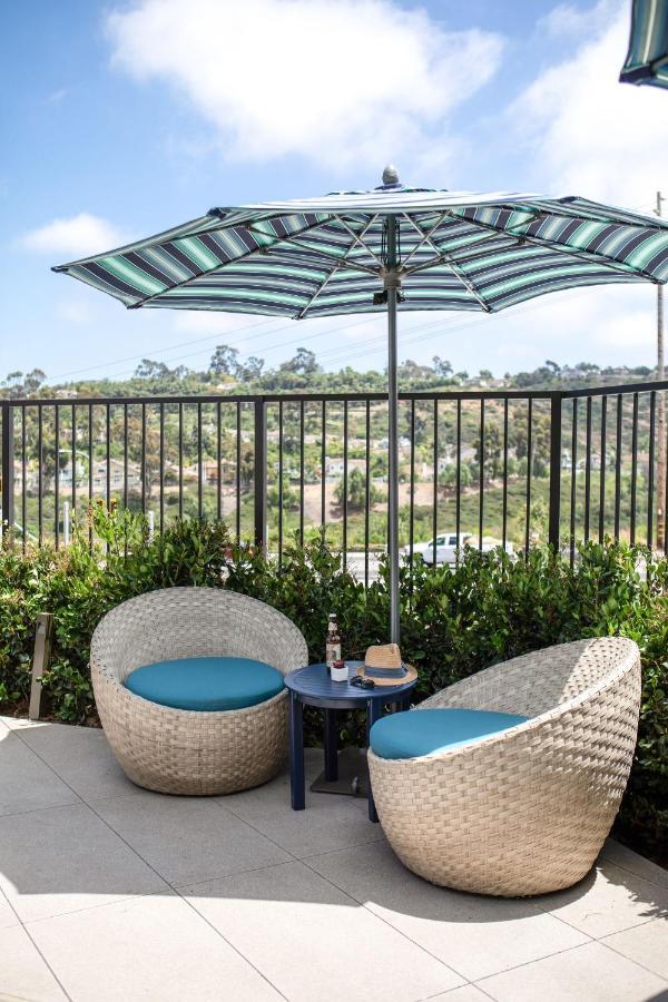 Ayres Hotel Vista Carlsbad エクステリア 写真